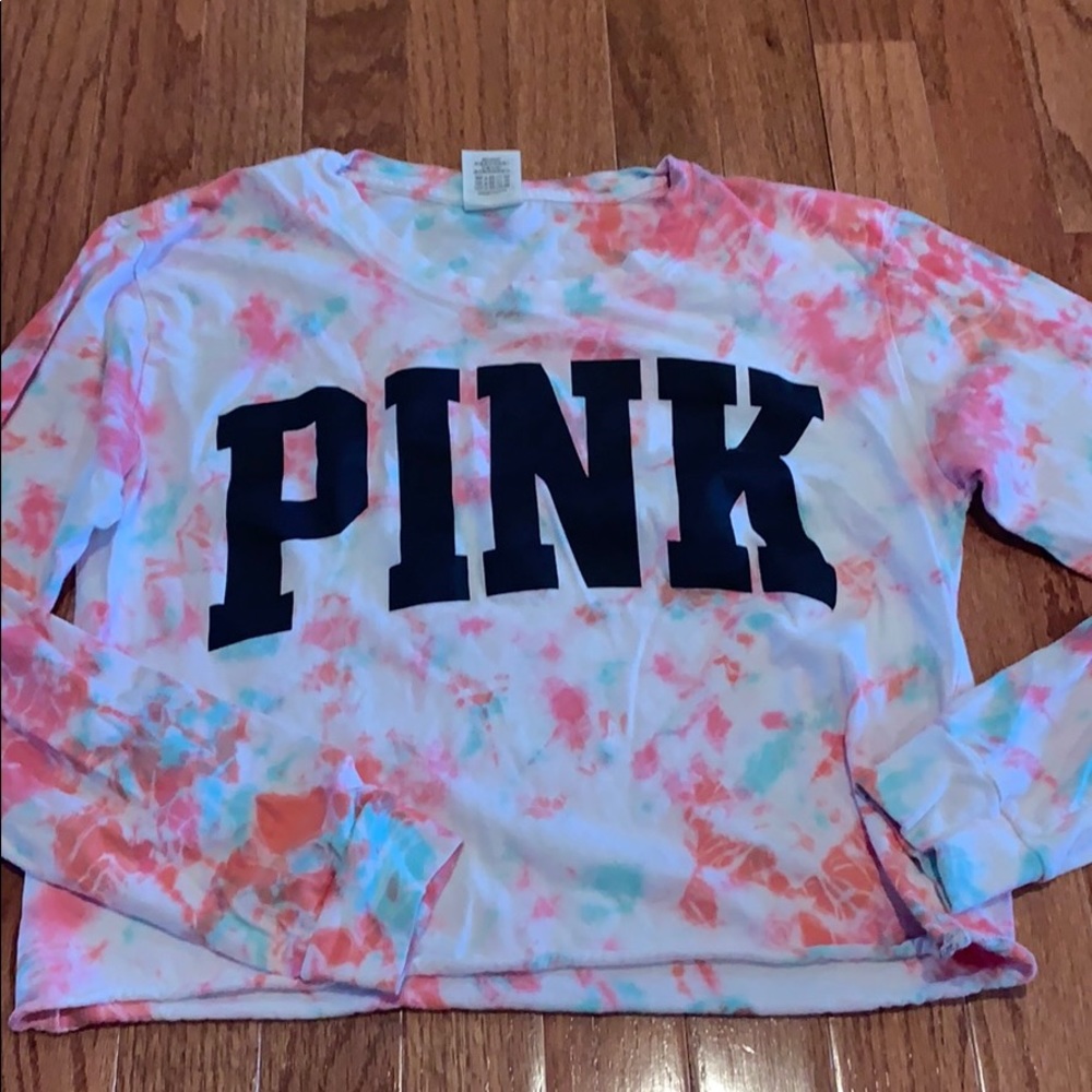 Tee shirt